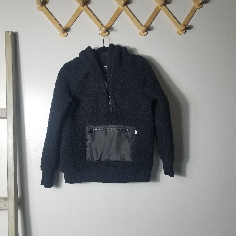 TOMMY BAHAMA KIDS BLACK SHERPA HOODIE SIZE MEDIUM